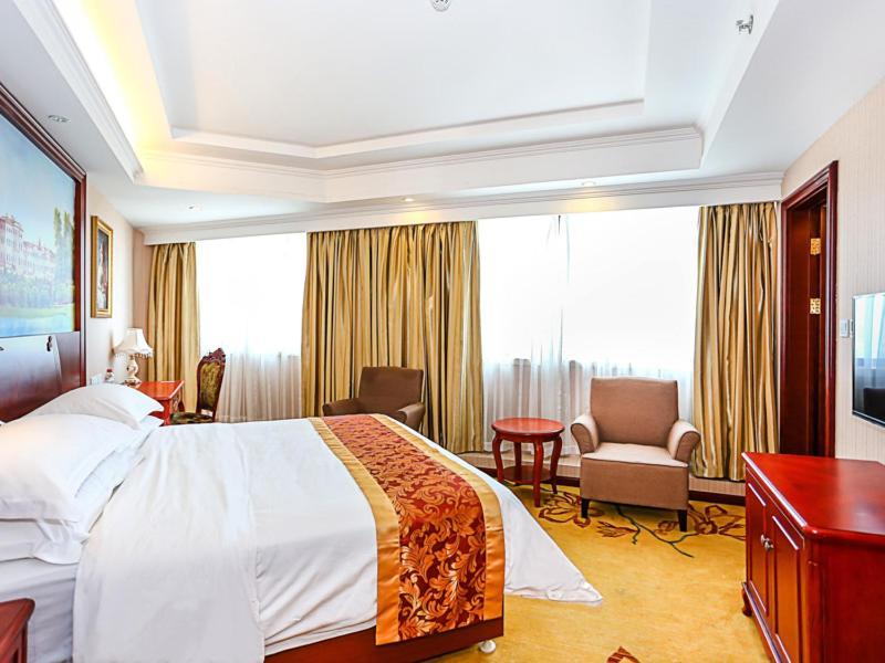 Vienna International Hotel Shanghai Fengxian Nanqiao ภายนอก รูปภาพ